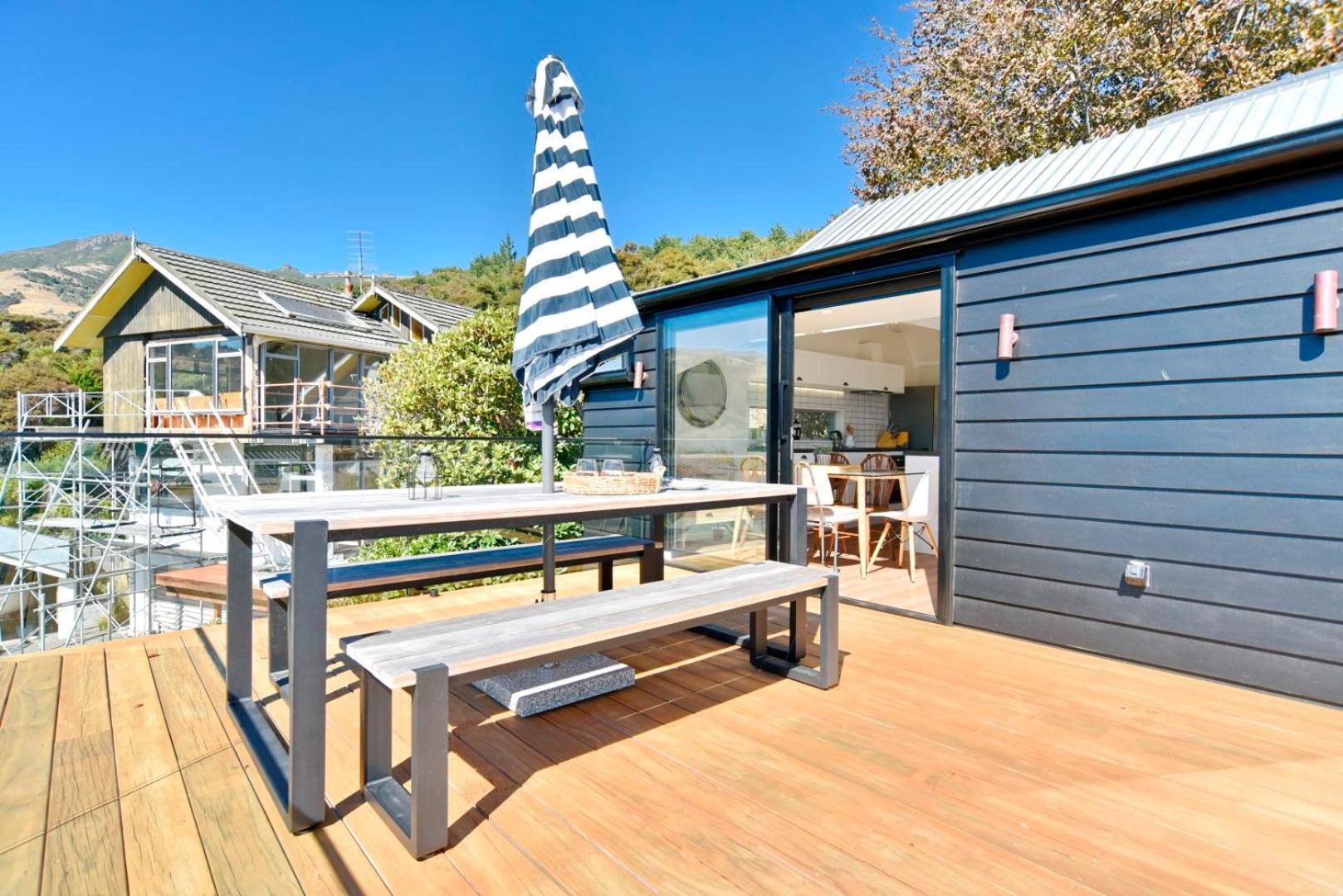 Akaroa Harbour View - Christchurch Holiday Homes Extérieur photo