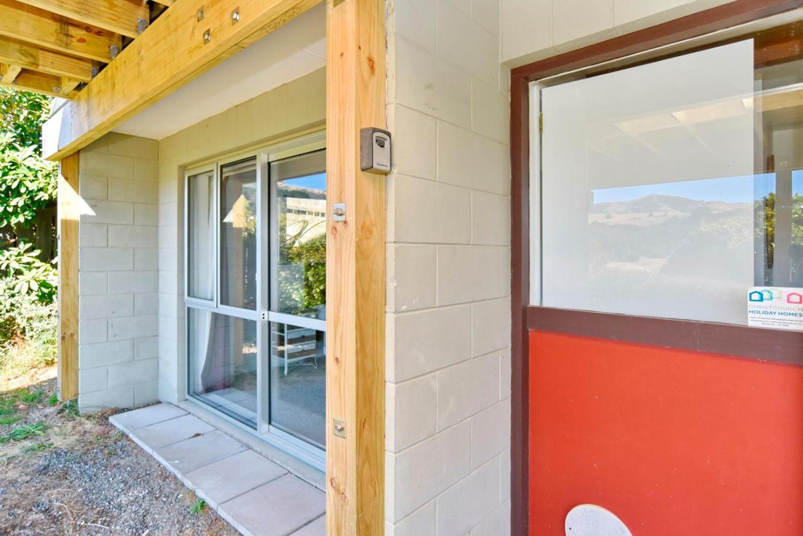 Akaroa Harbour View - Christchurch Holiday Homes Extérieur photo