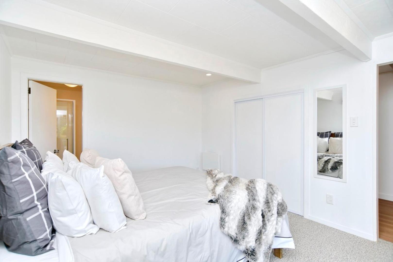 Akaroa Harbour View - Christchurch Holiday Homes Extérieur photo