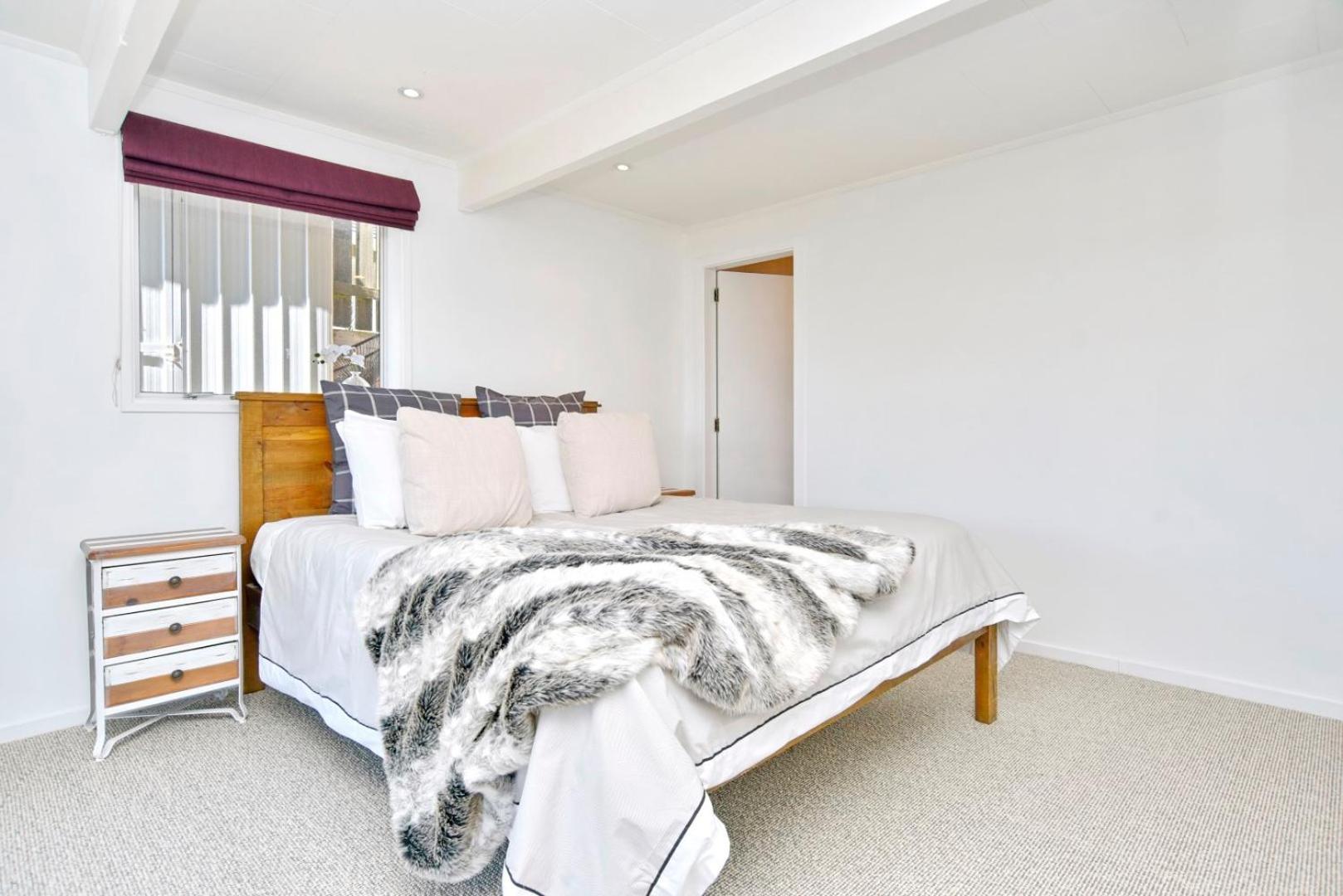 Akaroa Harbour View - Christchurch Holiday Homes Extérieur photo
